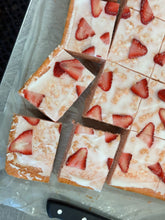 Load image into Gallery viewer, Keto Strawberry Lemon Crumble Bar - Gluten Free, Sugar Free, Low Carb &amp; Keto Approved
